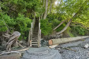 1611 Jas Airport Ln, Anacortes, WA 98221 - Photo 37