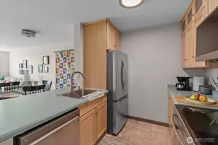 2920 Alki Ave SW, Seattle, WA 98116 - Photo 9
