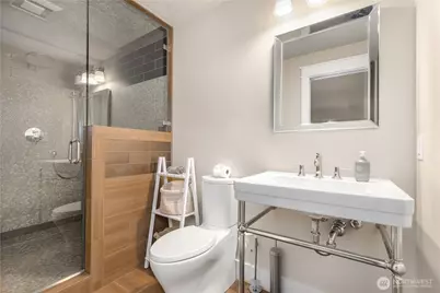 10510 NE 44th Street, Kirkland, WA 98033 - Photo 23