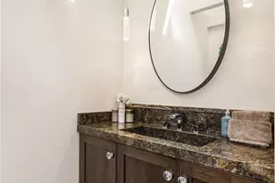 10510 NE 44th St, Kirkland, WA 98033 - Photo 19