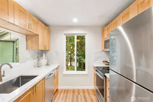 14415 NE 30th Pl, Bellevue, WA 98007 - Photo 7