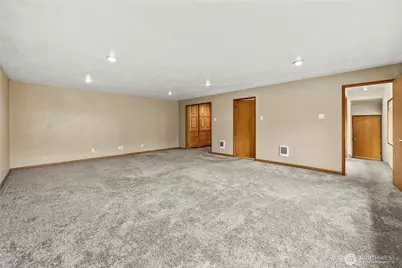 2911 Elwood Drive W, Tacoma, WA 98466 - Photo 27