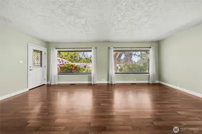 2911 Elwood Drive W, Tacoma, WA 98466 - Photo 9