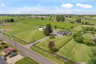 23828 SE 471st St, Enumclaw, WA 98022 - Photo 1