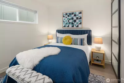 7600 Greenwood Avenue N #303, Seattle, WA 98103 - Photo 23