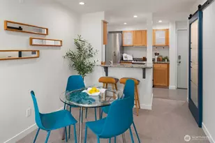 7600 Greenwood Ave N, Seattle, WA 98103 - Photo 11