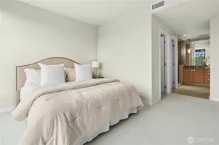 10000 Main St, Bellevue, WA 98004 - Photo 17