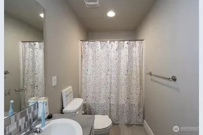 13116 181st Avenue E, Bonney Lake, WA 98391 - Photo 15