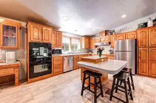 14024 84th St NE, Lake Stevens, WA 98258 - Photo 11