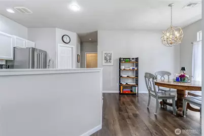 705 SE Creekside Drive, College Place, WA 99324 - Photo 11