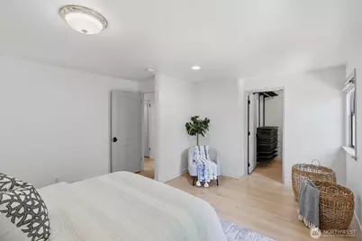 4076 NE 87th Street, Seattle, WA 98115 - Photo 19