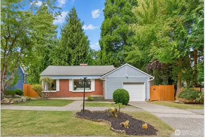 4076 NE 87th Street, Seattle, WA 98115 - Photo 1