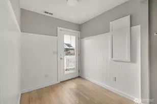 1001 S 6th Ave, Kelso, WA 98626 - Photo 11