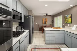 1033 8th Ave S, Edmonds, WA 98020 - Photo 9