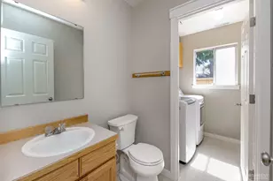 7905 38th St Ct W, University Place, WA 98466 - Photo 29