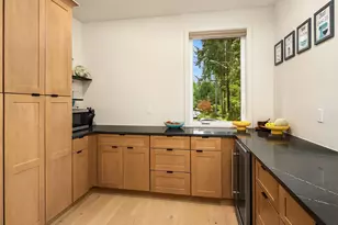 10827 104th Ave NE, Kirkland, WA 98033 - Photo 9