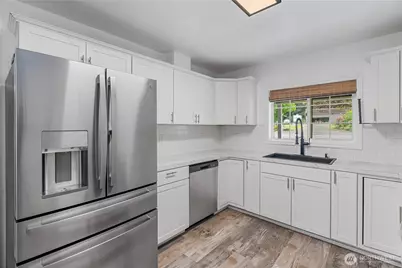 203 E Wishkah Road, Aberdeen, WA 98520 - Photo 13