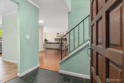 5205 173rd Place SW, Lynnwood, WA 98037 - Photo 3