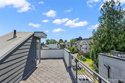 2327 E Denny Way, Seattle, WA 98122 - Photo 27