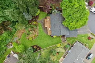 17518 NE 22nd Ct, Redmond, WA 98052 - Photo 31