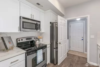 18930 Bothell-Everett Highway #T-101, Bothell, WA 98012 - Photo 13