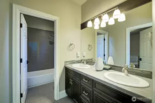 950 211th Pl SE, Sammamish, WA 98075 - Photo 35