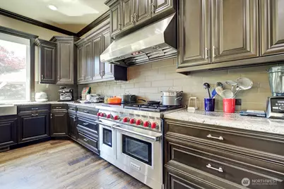 950 211th Place SE, Sammamish, WA 98075 - Photo 13