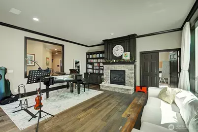 950 211th Place SE, Sammamish, WA 98075 - Photo 23