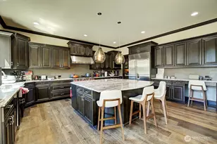 950 211th Pl SE, Sammamish, WA 98075 - Photo 11