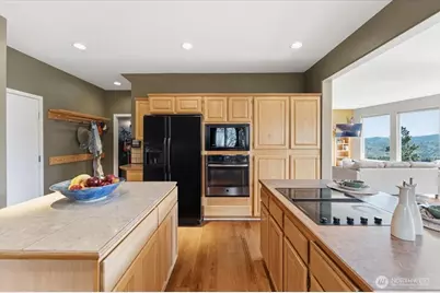 2612 Halvorson Canyon Road, Wenatchee, WA 98801 - Photo 9