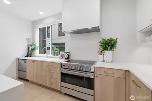 2017 Minor Ave E, Seattle, WA 98102 - Photo 13