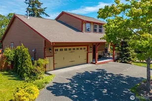 2851 SW Berwick Dr, Oak Harbor, WA 98277 - Photo 33