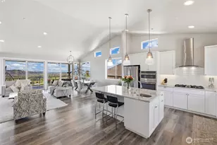 10105 174th Ave E, Bonney Lake, WA 98391 - Photo 11