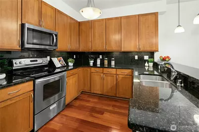 150 102nd Avenue SE #105, Bellevue, WA 98004 - Photo 13