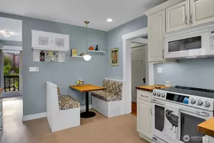5008 39th Ave S, Seattle, WA 98118 - Photo 9