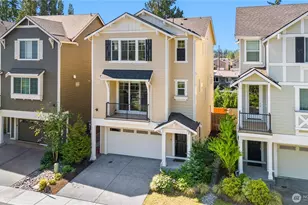 2204 176th Pl SW, Lynnwood, WA 98037 - Photo 1