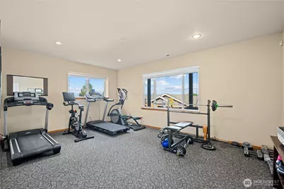 1040 Cassius Court, Camano Island, WA 98282 - Photo 35