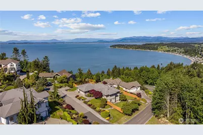 1040 Cassius Court, Camano Island, WA 98282 - Photo 39