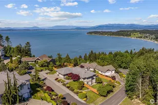 1040 Cassius Ct, Camano Island, WA 98282 - Photo 39