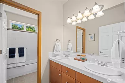1040 Cassius Court, Camano Island, WA 98282 - Photo 33