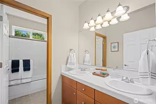 1040 Cassius Ct, Camano Island, WA 98282 - Photo 33