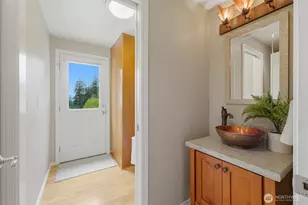 919 Lummi Dr, Fox Island, WA 98333 - Photo 21