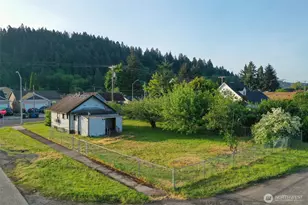301 S Gold St, Centralia, WA 98531 - Photo 7