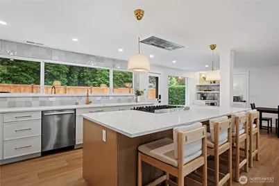 7818 NE 124th Street, Kirkland, WA 98034 - Photo 9