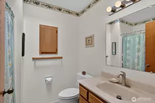 6835 Gibralter Dr, Anacortes, WA 98221 - Photo 17