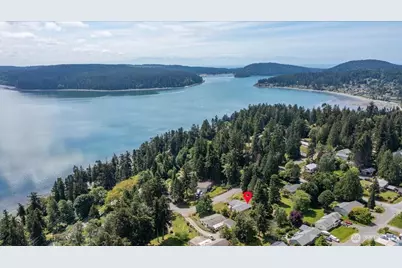 6835 Gibralter Drive, Anacortes, WA 98221 - Photo 3