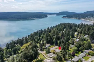 6835 Gibralter Dr, Anacortes, WA 98221 - Photo 3
