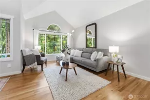 27621 NE Quail Creek Dr, Redmond, WA 98053 - Photo 5