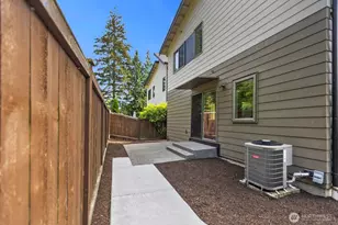 13110 SE 219th Pl, Kent, WA 98031 - Photo 31
