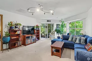 1750 152nd Ave NE, Bellevue, WA 98007 - Photo 3